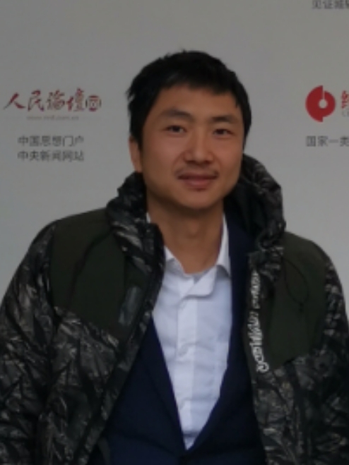 明的第一张照片--武宁中老年相亲网